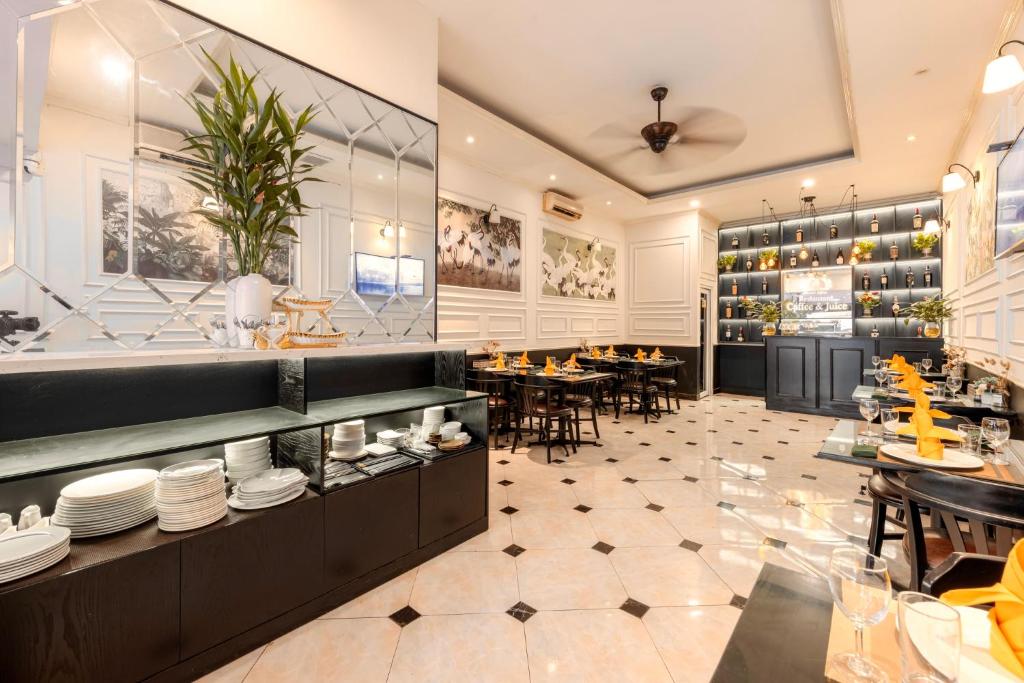 Restaurace v ubytování Hanoi Elpis Hotel & Spa