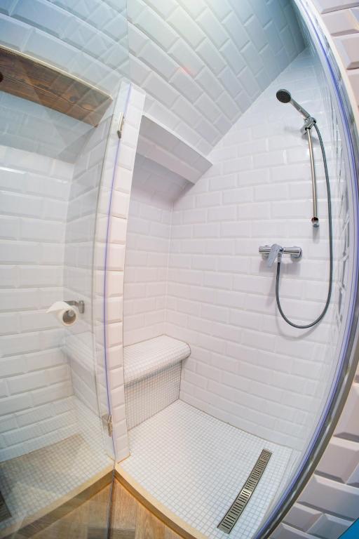 Tóni Villa - Resim 27