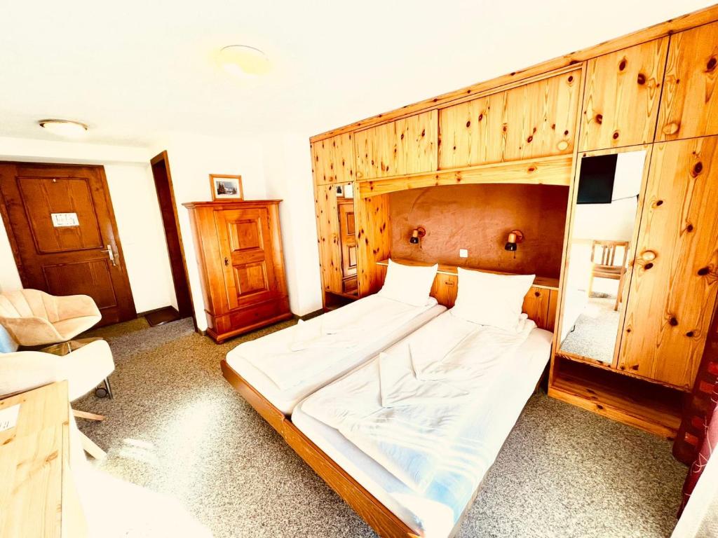 Postel nebo postele na pokoji v ubytování Hotel Old JNN