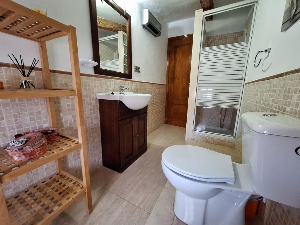 Koupelna v ubytování Villa La Hojilla relax o trabajo