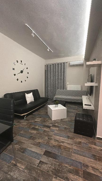 Aether Thess Stay - 5