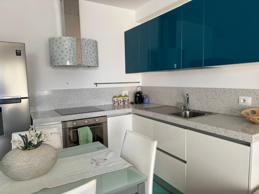 Sea&Sun&Sand Cosy Apartment in Durres - Image 7