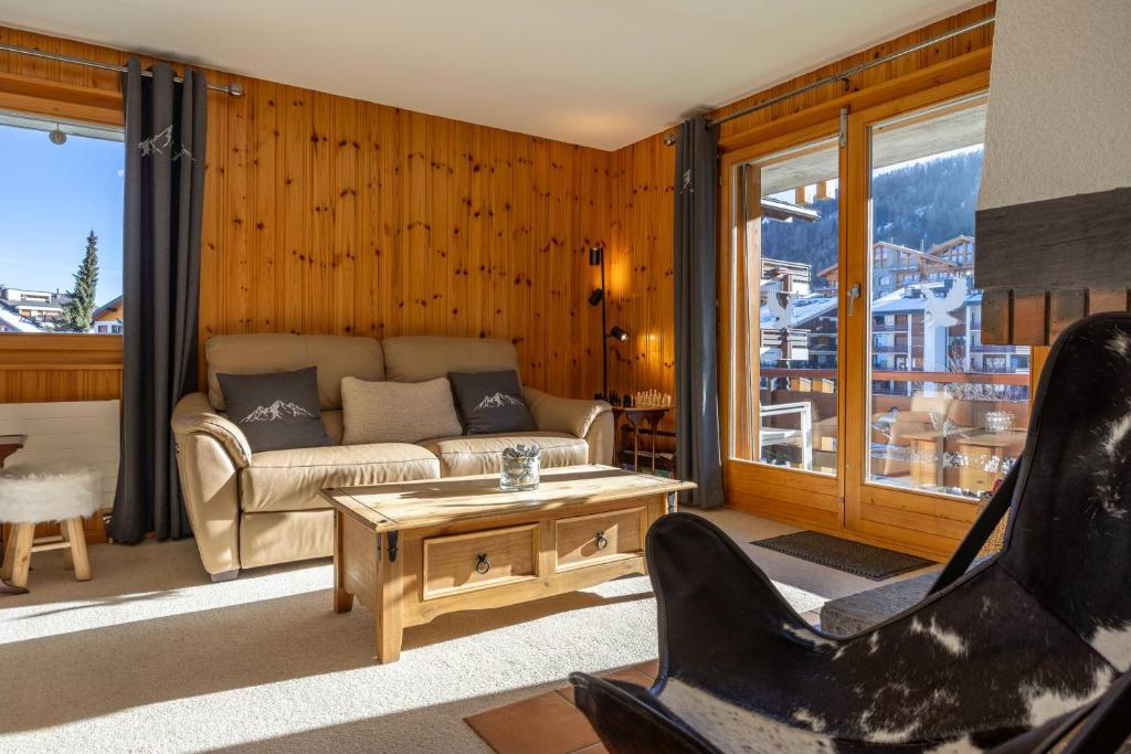 Les Busards 18 - Resim 10