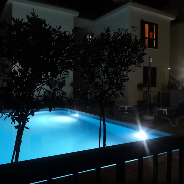 Bazén v ubytování Seashell Apartments nebo v jeho okolí