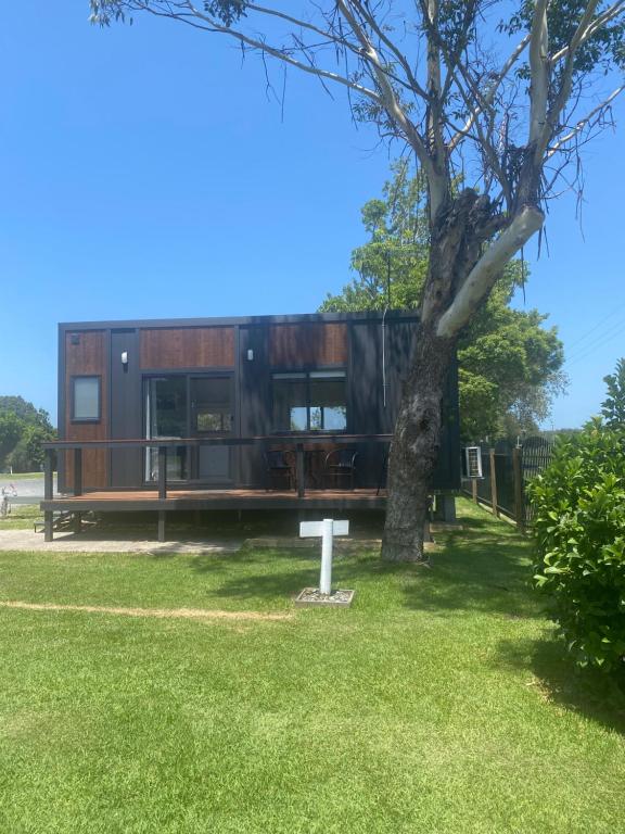 Bellinger River Tourist Park - Chambre Queen Avec Vue Sur Le Jardin