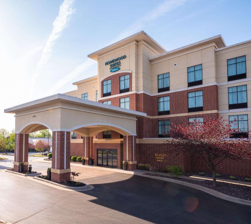 a rendering of the front of a hotel at Homewood Suites by Hilton Joplin in Joplin