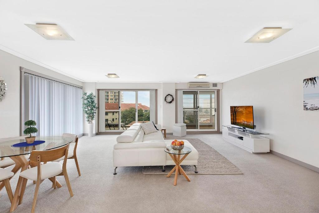 Sandy Cove Apartment 43