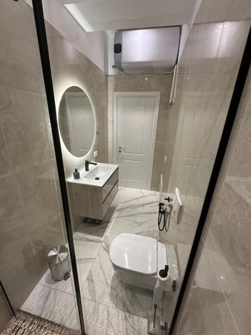 Skyen Luxury Apartments - Image 7