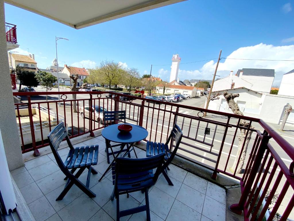 Appartement Charmant avec Garage à 400 m de la Plage