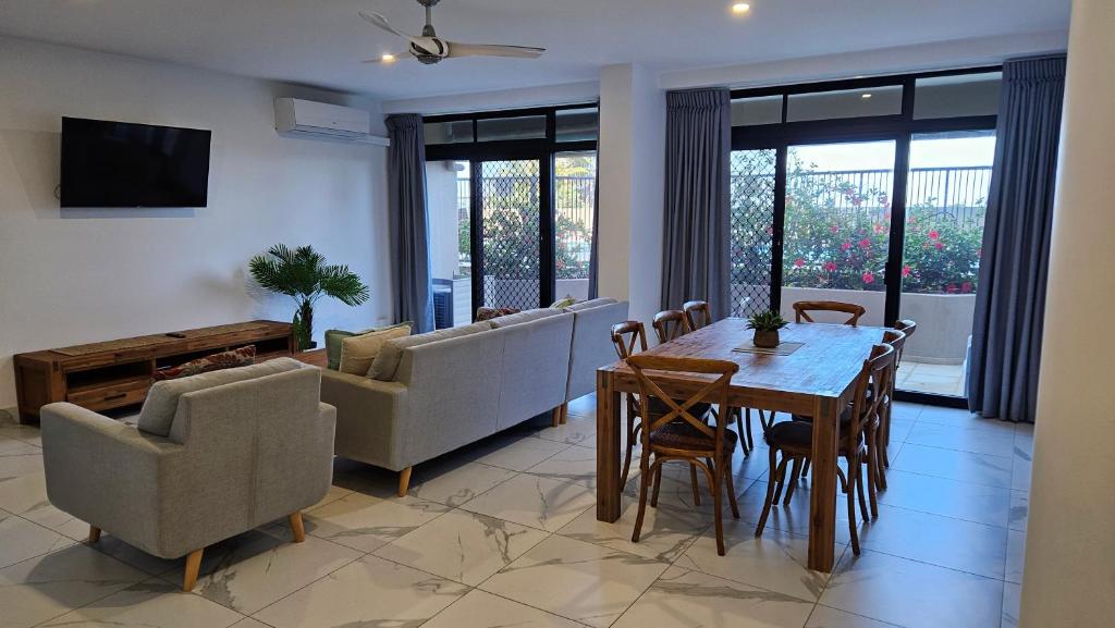 Clubb Coolum Beach Resort Sunshine Coast - Two Bed One Bathroom Low Floor Apartment