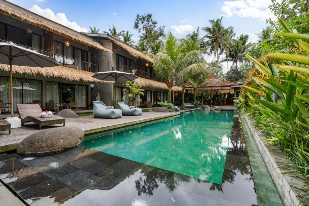 Bazén v ubytování Kandarpa Ubud CHSE Certified nebo v jeho okolí