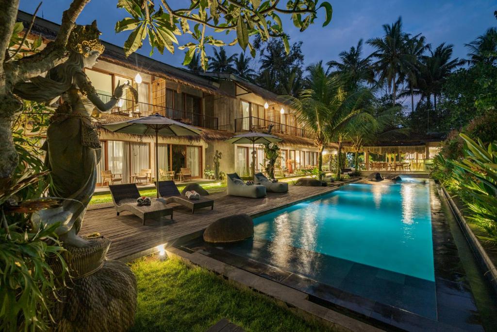 Bazén v ubytování Kandarpa Ubud CHSE Certified nebo v jeho okolí