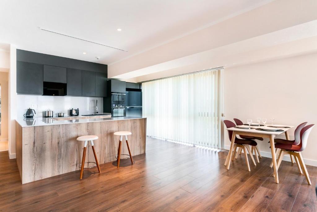 Ambassador Residence - Apartamento De Una Habitación