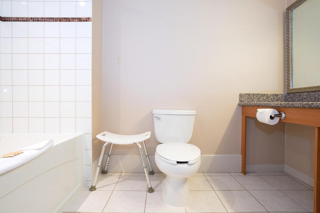 Sandman Hotel Calgary Airport - Resim 43