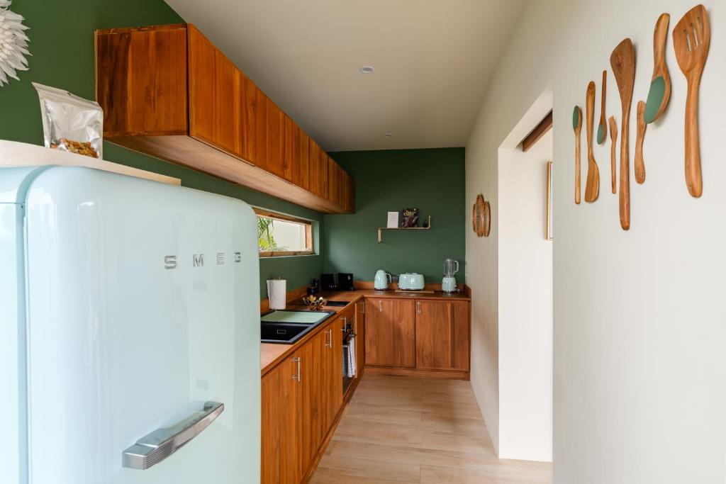 Wild Cottages Elephant Sanctuary Resort - 9