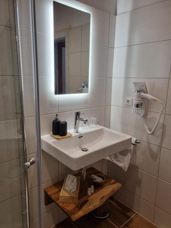 Koupelna v ubytování Boutique Hotel Alpenhof