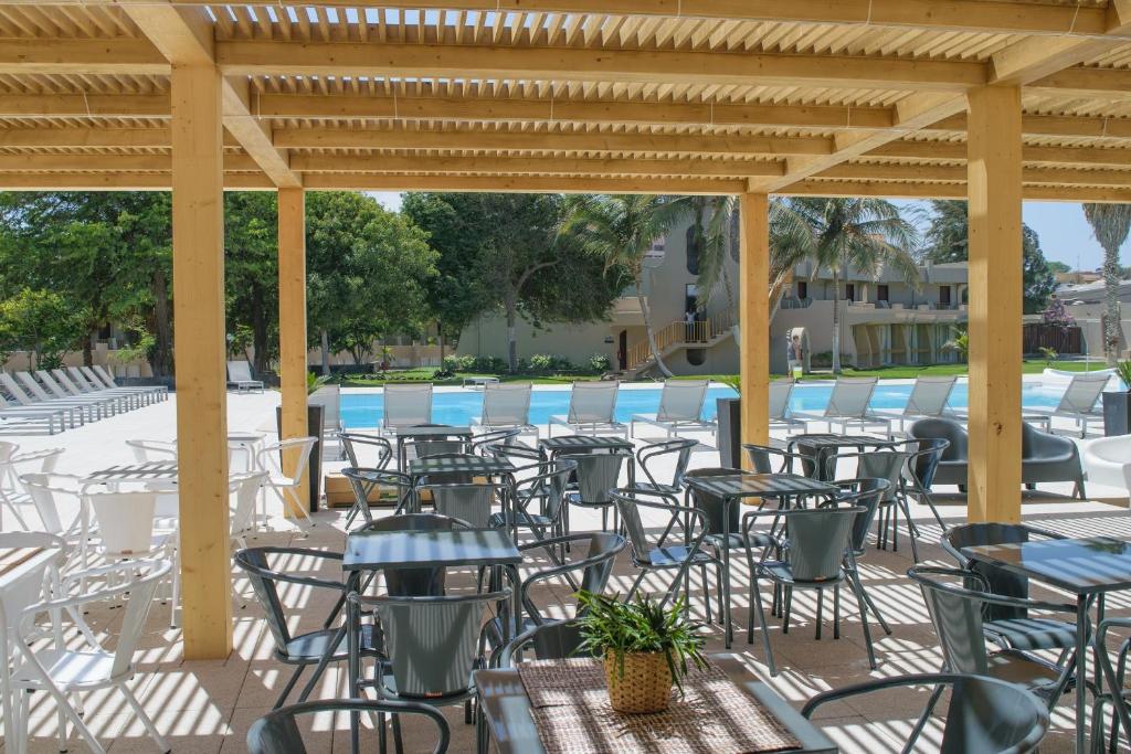 Restaurace v ubytování Oasis Praiamar