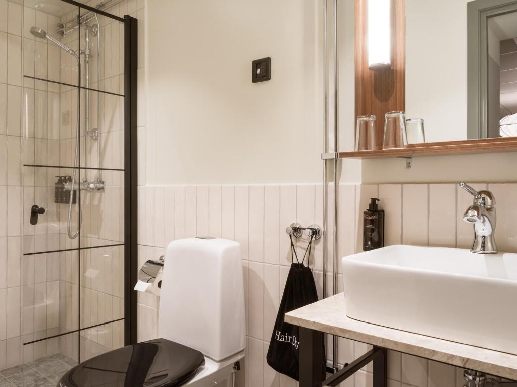 Koupelna v ubytování Elite Hotel Mårtenson