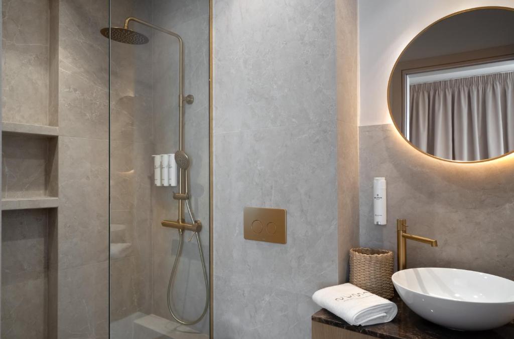 Num Suites & Lofts Athens - Resim 35