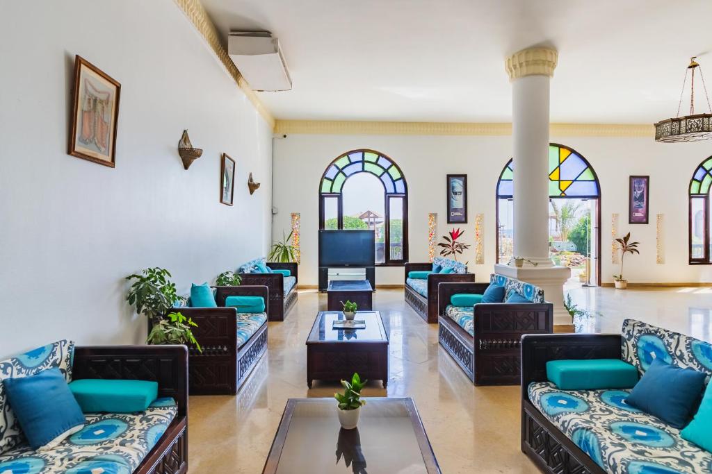 A seating area at Daniela Diving Resort Dahab