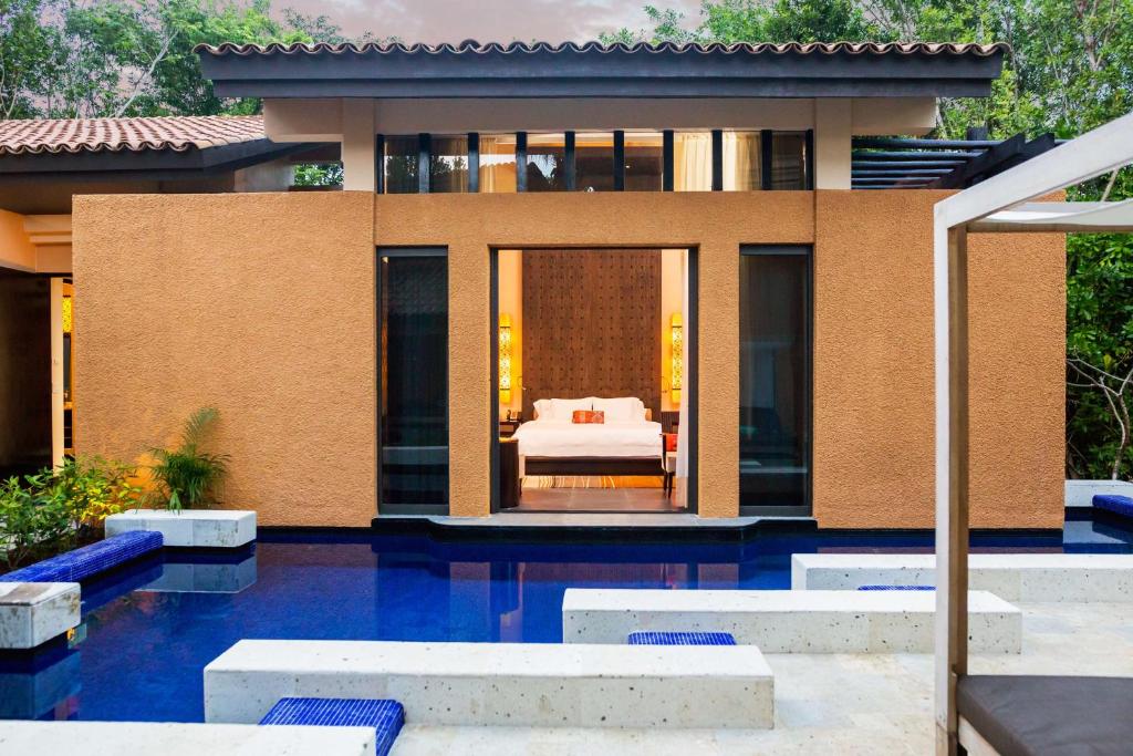 Bazén v ubytování Banyan Tree Mayakoba nebo v jeho okolí
