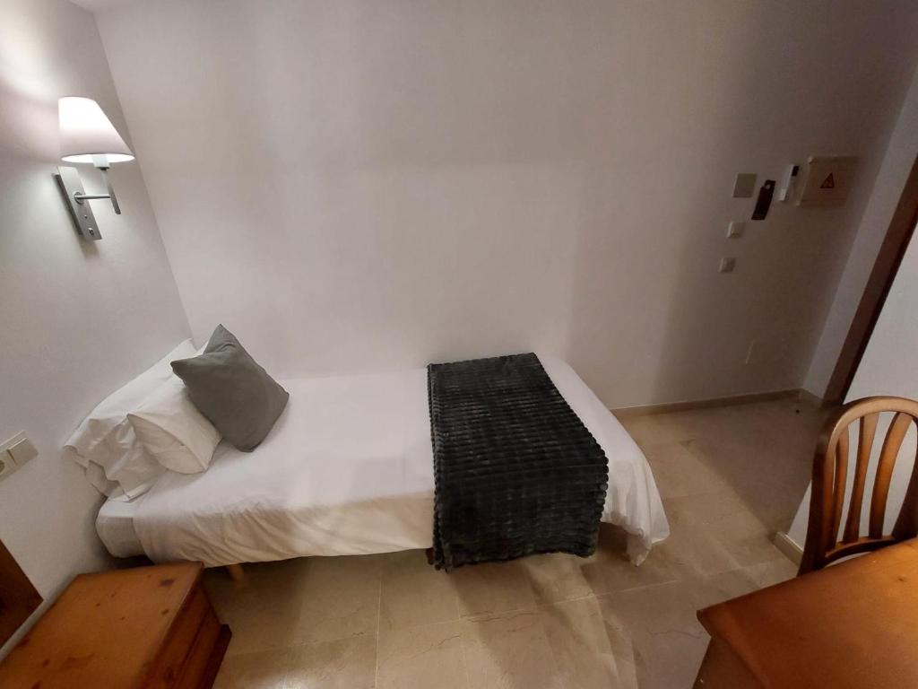 My Rooms Manacor Centre by My Rooms Hotels - Standard Single Room With Shower
