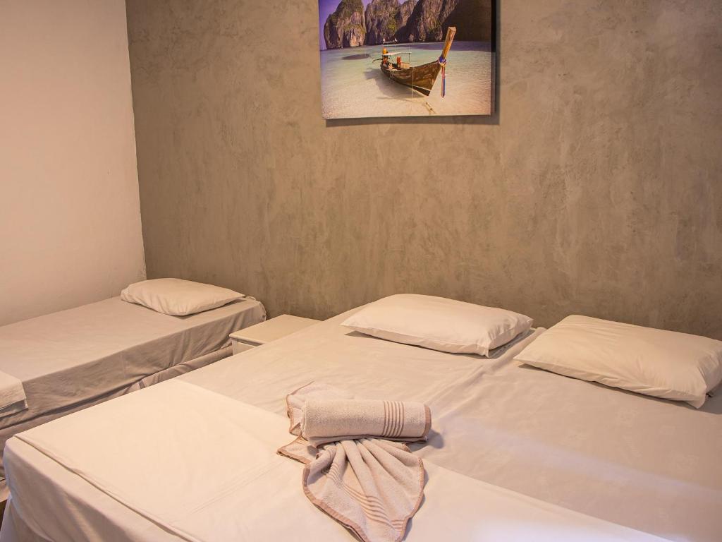 MOVA - Hotel Costa Azul - Economy Triple Room