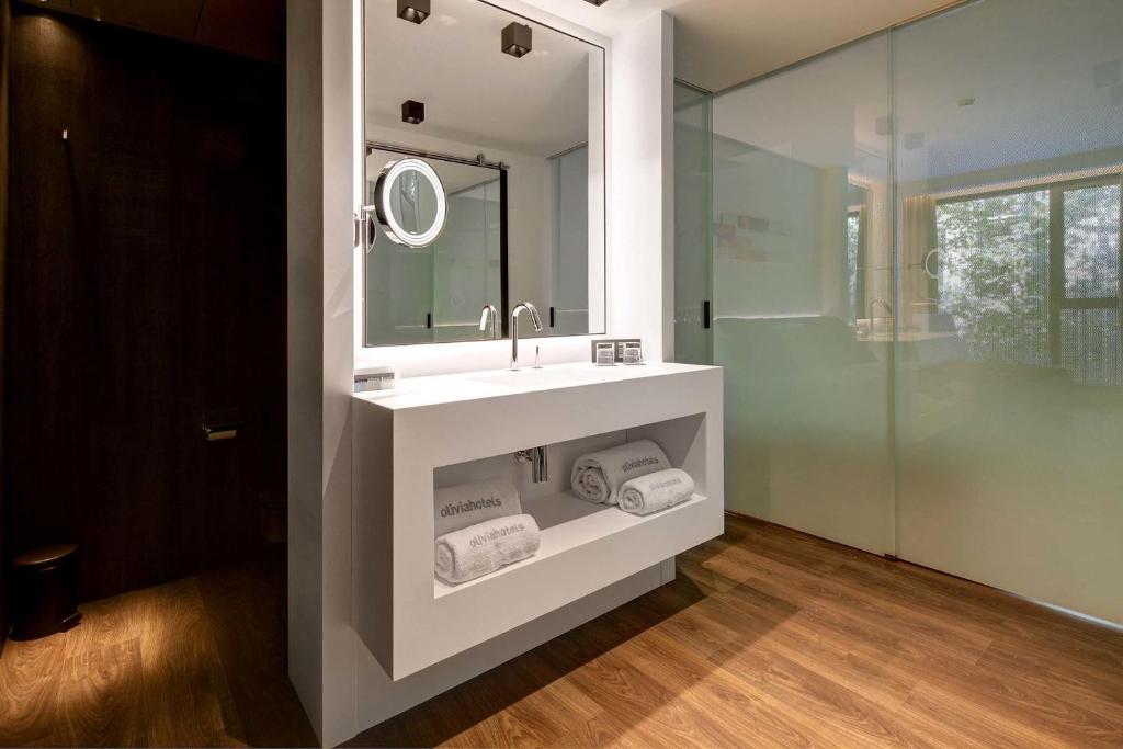 Olivia Balmes Hotel - 7