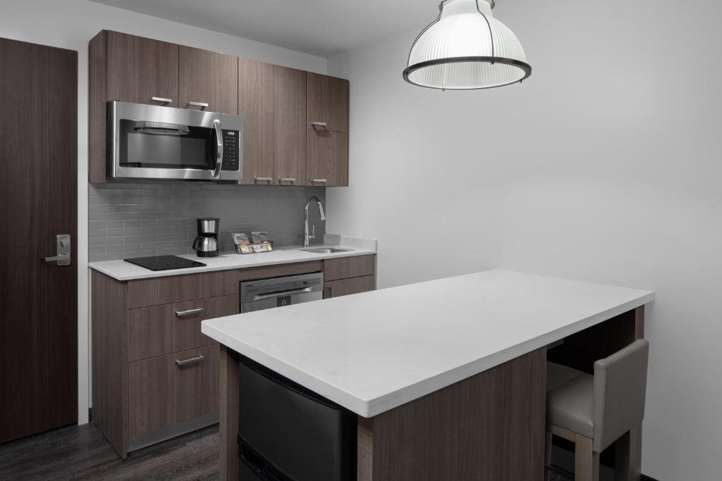 Hyatt House Lansing-University Area - Suite De Estudio Con Dos Camas Queen Y Cocina