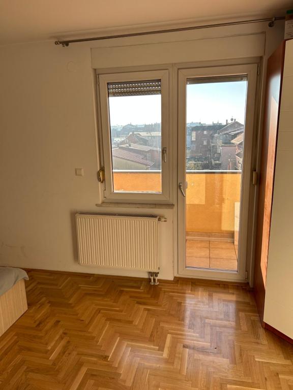 Apartment Pius Zagreb, Private Garage - 11