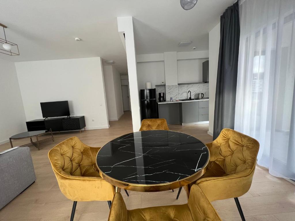 Kuchyň nebo kuchyňský kout v ubytování Exit Aparthotel