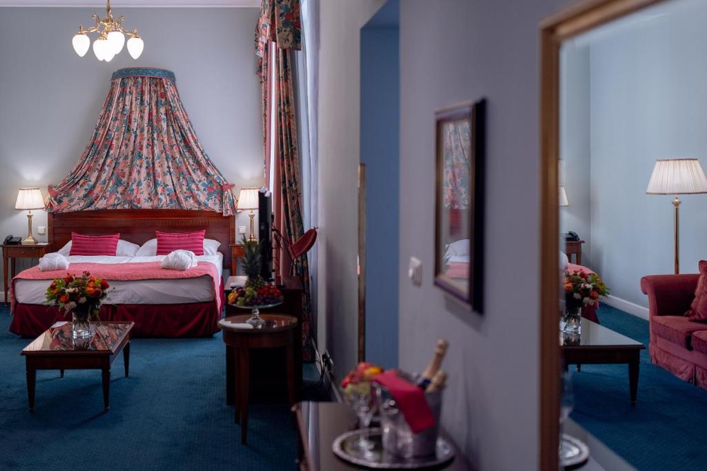 Postel nebo postele na pokoji v ubytování Hotel Liberty