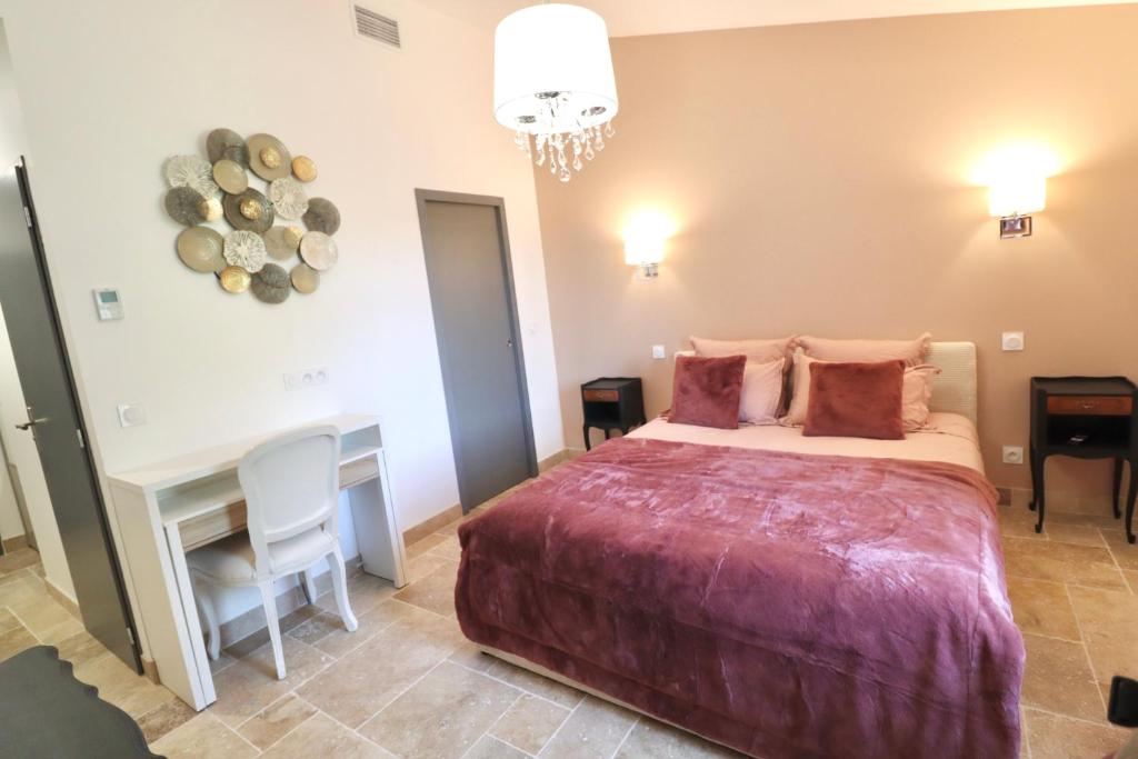 Chambres d'Hôtes au Mas de Cadoule - Double Room With Garden View