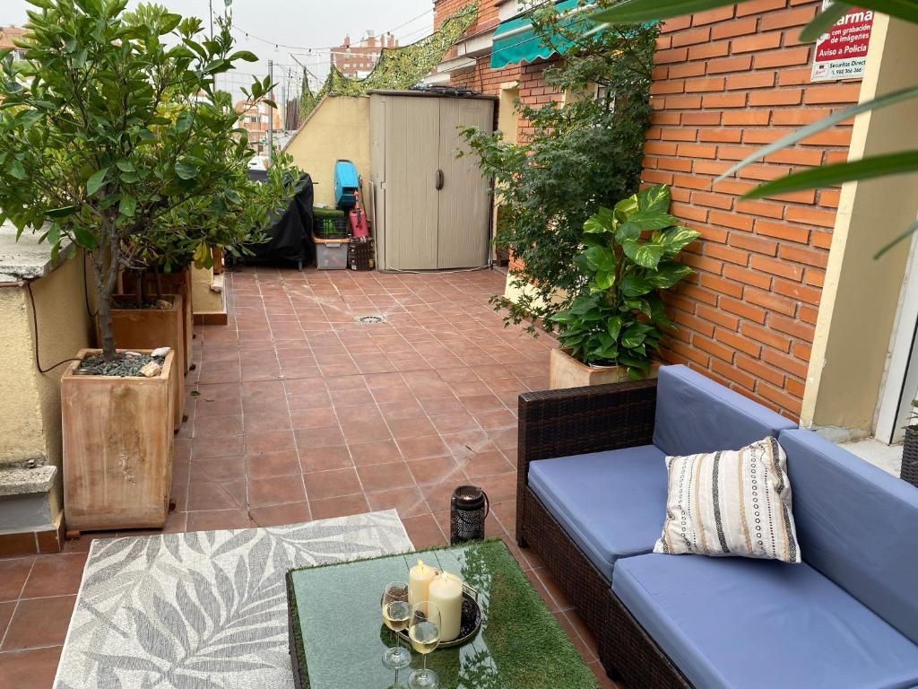 Posezení v ubytování Cómoda Habitación Doble cerca de los lugares emblemáticos de Madrid