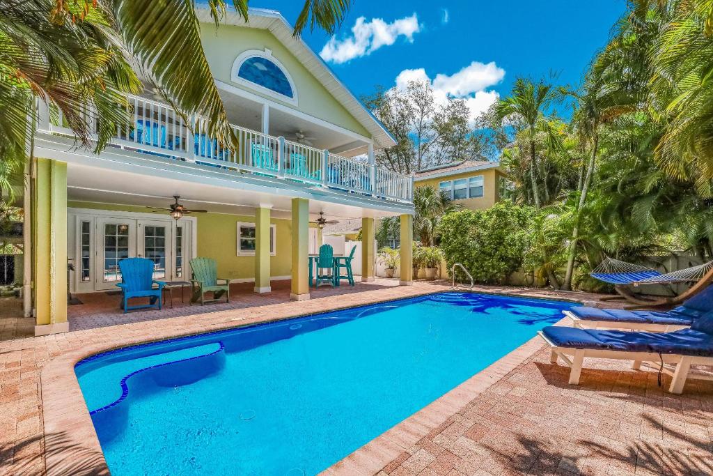 Dolphin Pointe, Anna Maria (updated prices 2025)