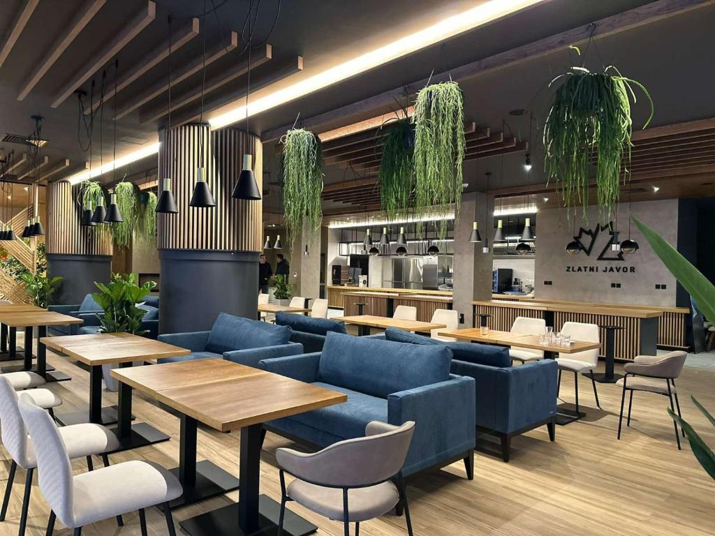 Posezení v ubytování Apart Hotel Zlatni Javor, Apartment 410