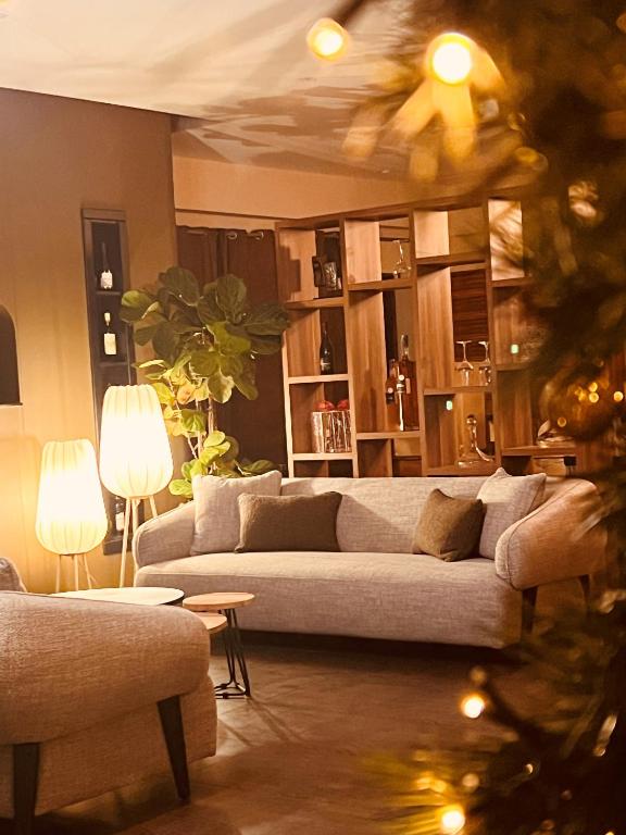 Posezení v ubytování Hôtel Spa Restaurant La Madrague