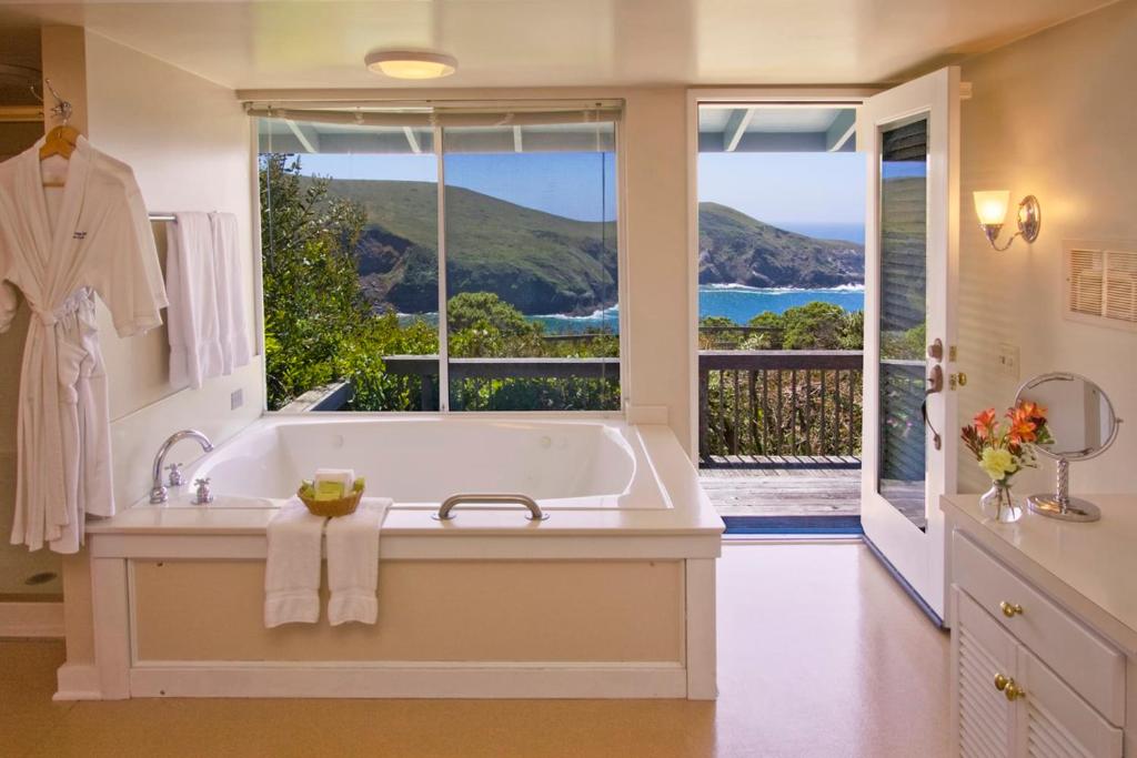 SCP Mendocino Coast Lodge - Superior King Room