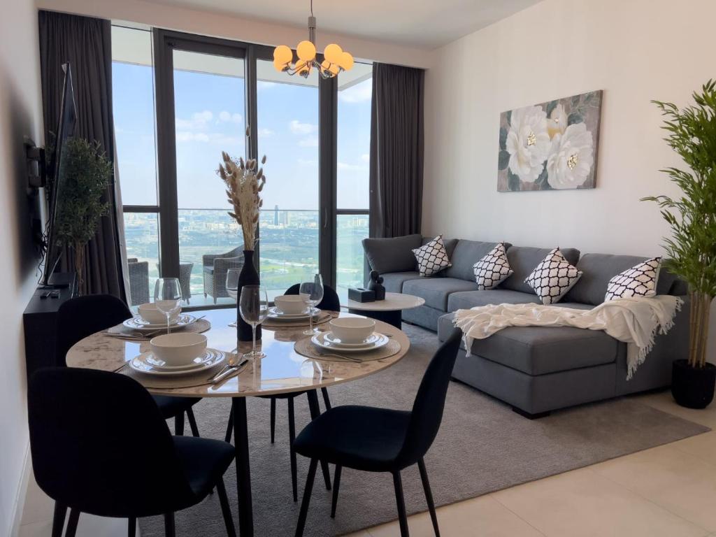 Skylight 2 Bedroom, Downtown Views 1, with Direct access to Dubai Mall