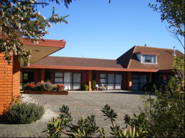 Ace High Motor Inn - Resim 7