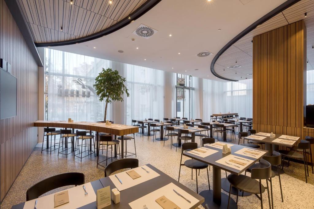 Occidental Ljubljana - Resim 17