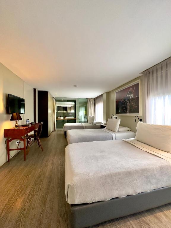 The Grace Hotel - Люкс (3 взрослых)