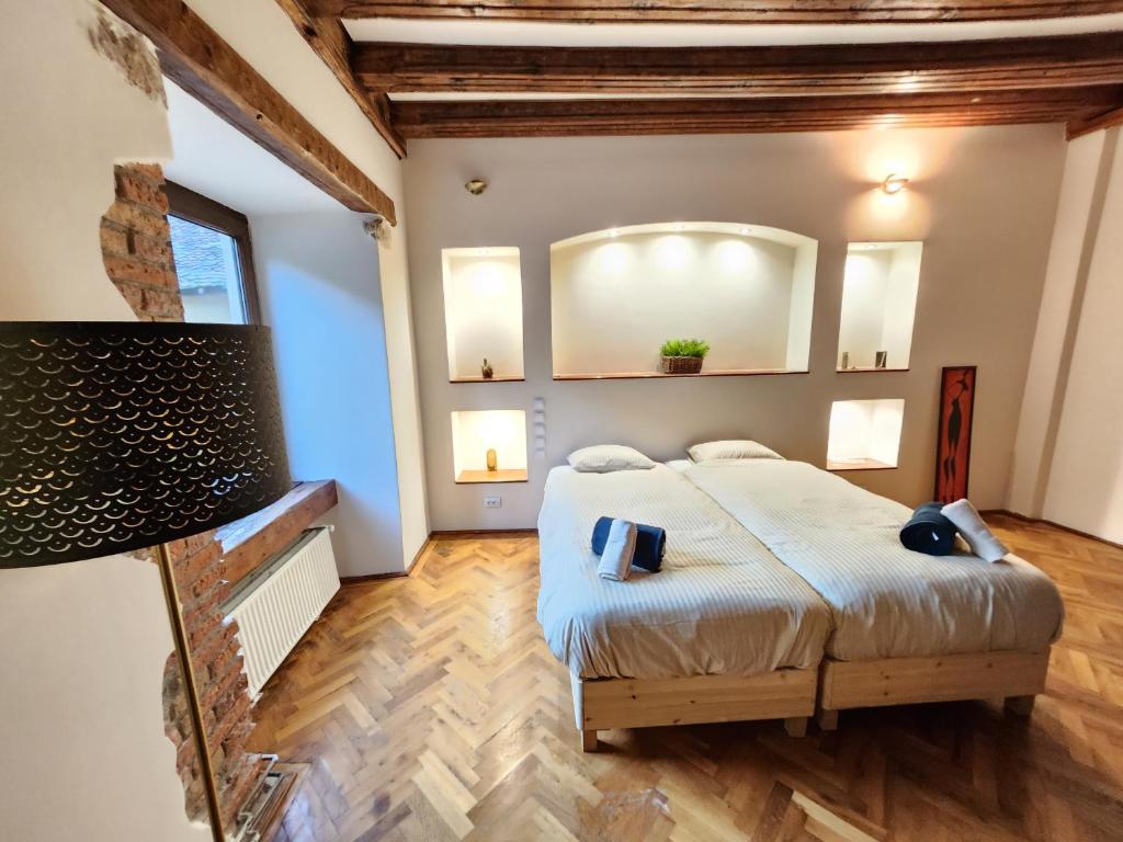 Old Brasov Apartments, Braşov, Romania