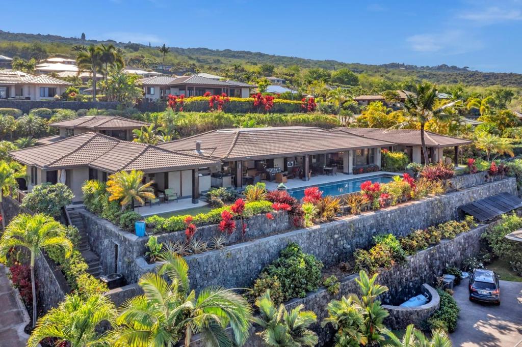 Holiday home Luxurious Hawaiian Haven Unwind in Panoramic Paradise