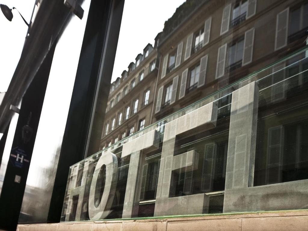 Hôtel Saint Germain - Resim 30