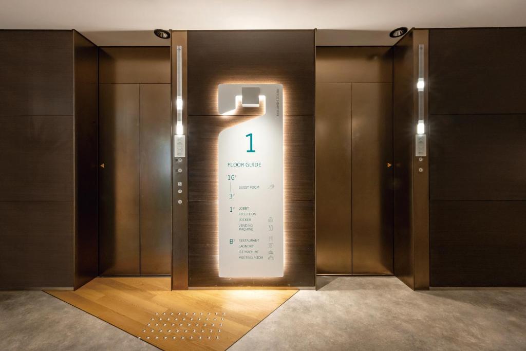 大阪Prince Smart Inn Osaka Yodoyabashi的相册照片