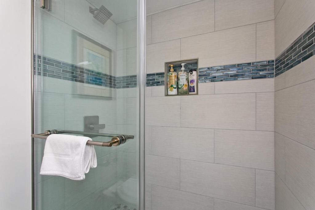 Koupelna v ubytování High Floor Luxury Oceanfront at Waikiki Beach Tower