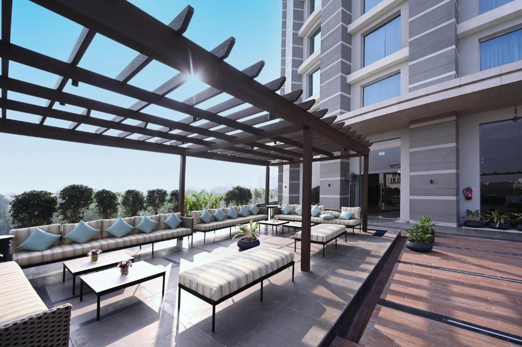Balkón nebo terasa v ubytování LYFE HOTEL