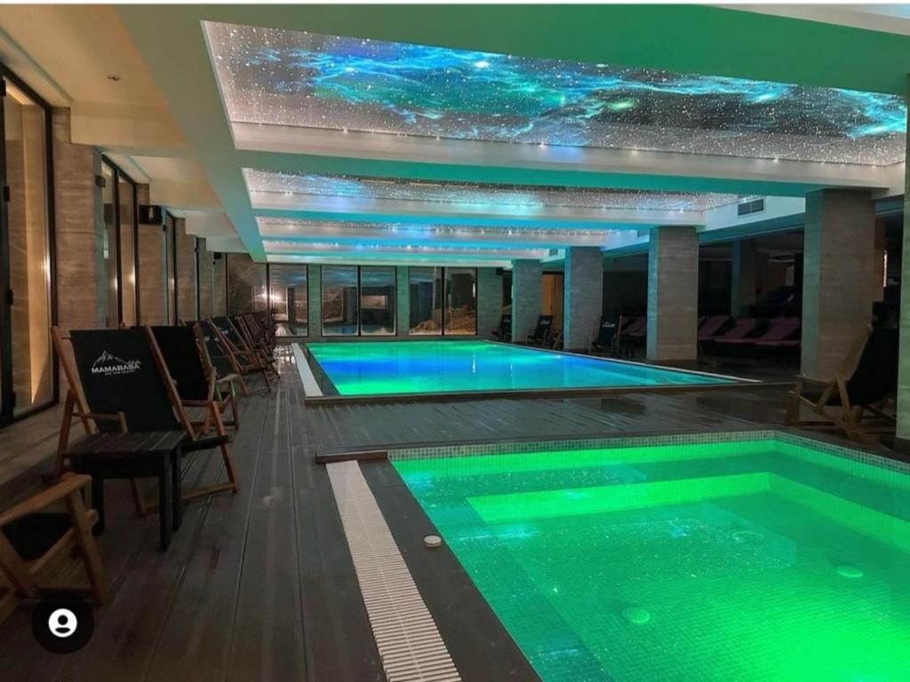 Πισίνα στο ή κοντά στο Milmari-Apartman MARA L30