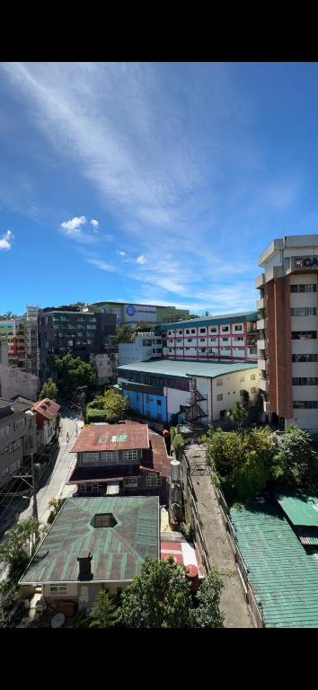 Nespecifikovaný výhled na destinaci Baguio nebo výhled na město při pohledu z aparthotelu